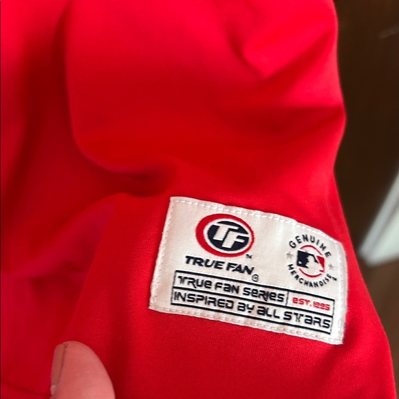 Cincinnati Reds Classic Red Tee - Picture 3 of 4